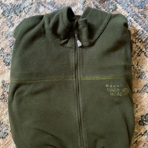 Mountain hardwear fleece, dark green